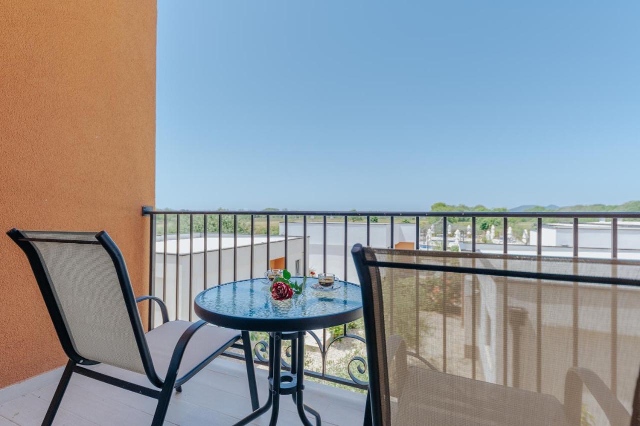 Imperial Resort Ulcinj Exteriör bild